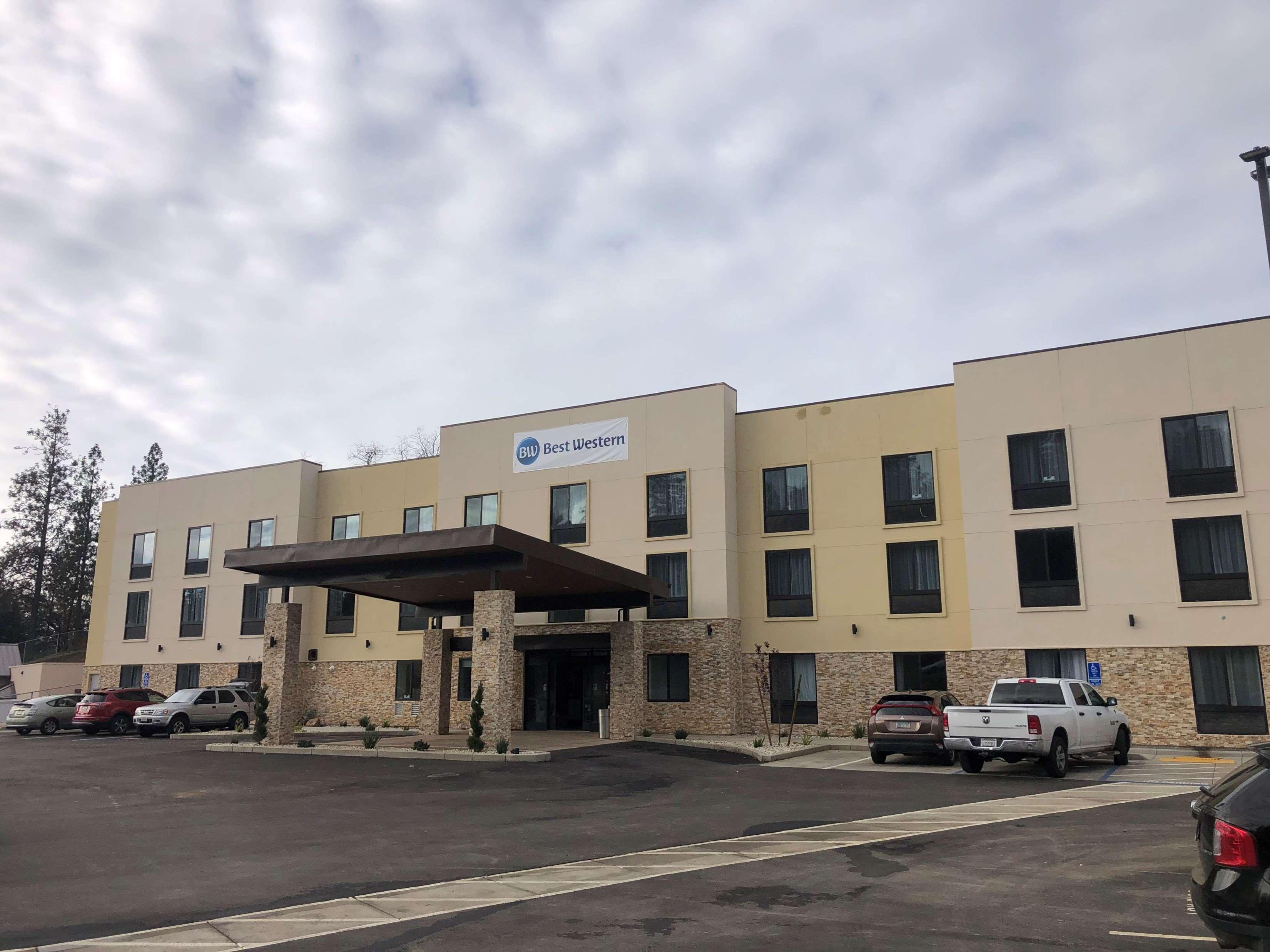 Best Western Colfax Екстериор снимка