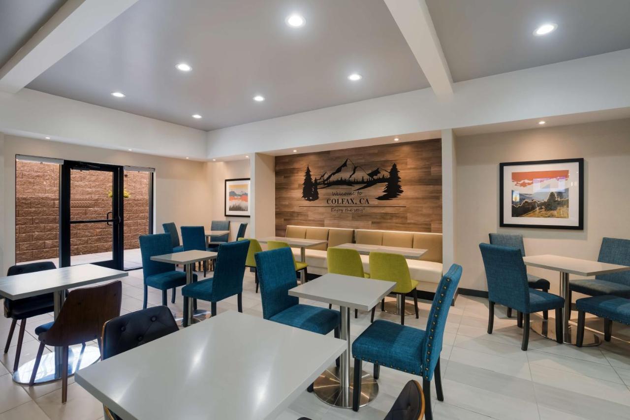 Best Western Colfax Екстериор снимка